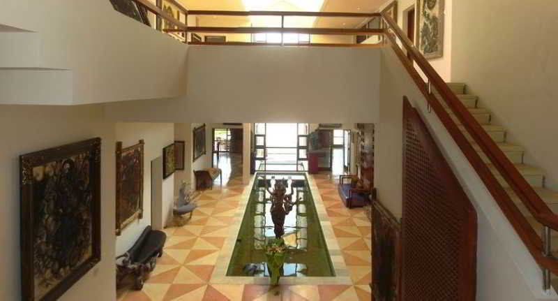 Suarti Resort, Villas & Gallery Ketewel Extérieur photo