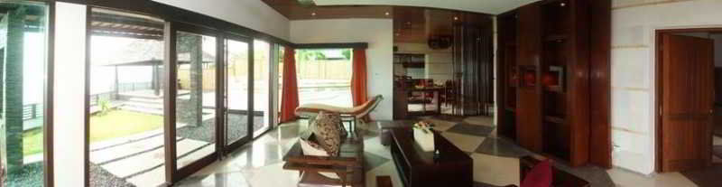 Suarti Resort, Villas & Gallery Ketewel Extérieur photo