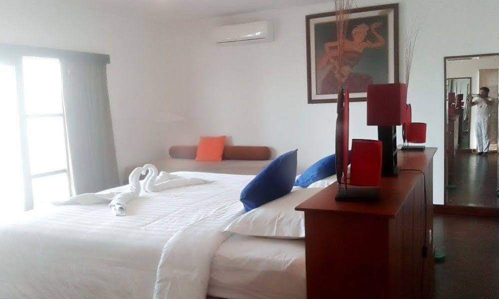 Suarti Resort, Villas & Gallery Ketewel Extérieur photo
