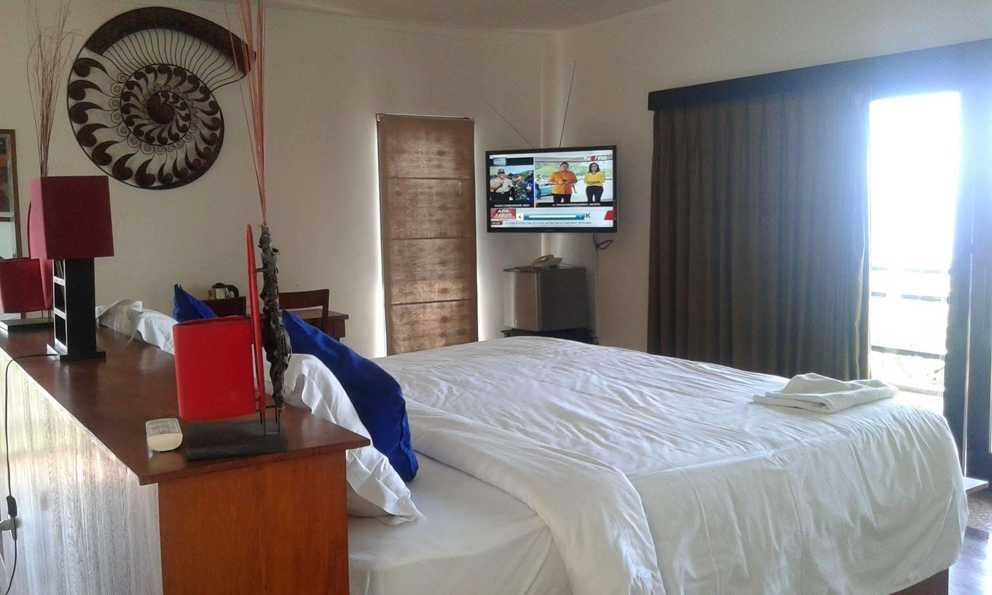 Suarti Resort, Villas & Gallery Ketewel Extérieur photo