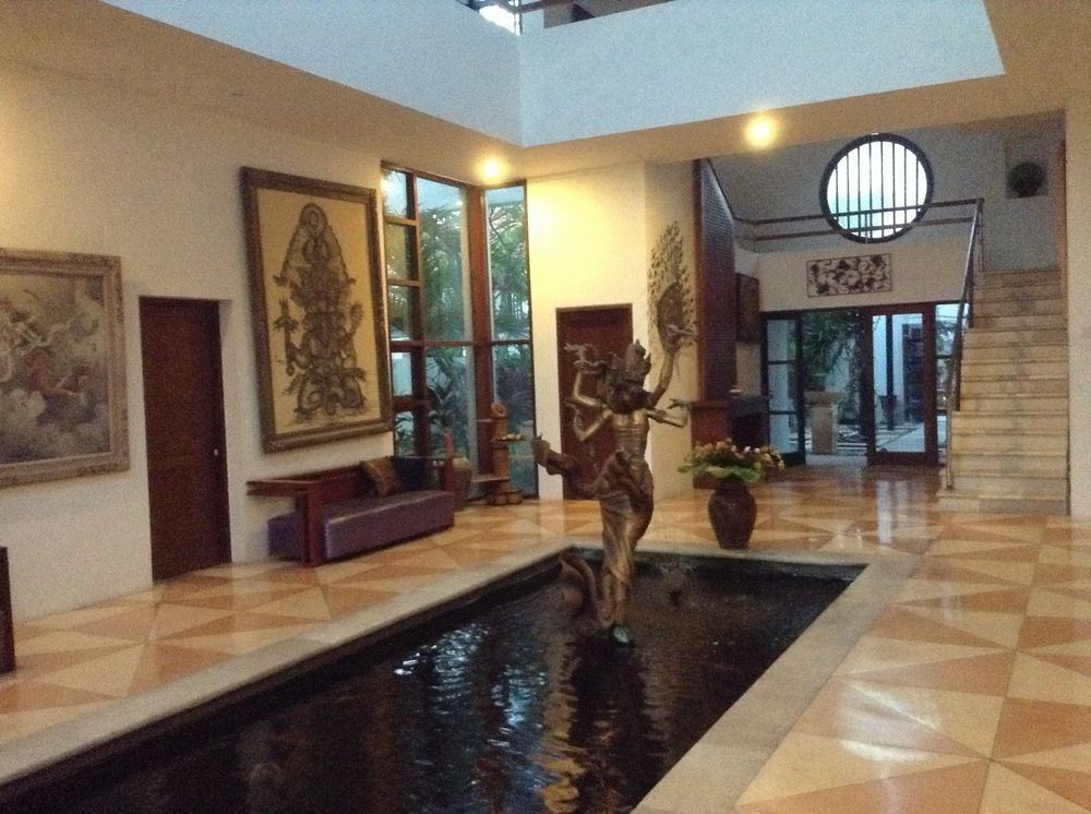 Suarti Resort, Villas & Gallery Ketewel Extérieur photo