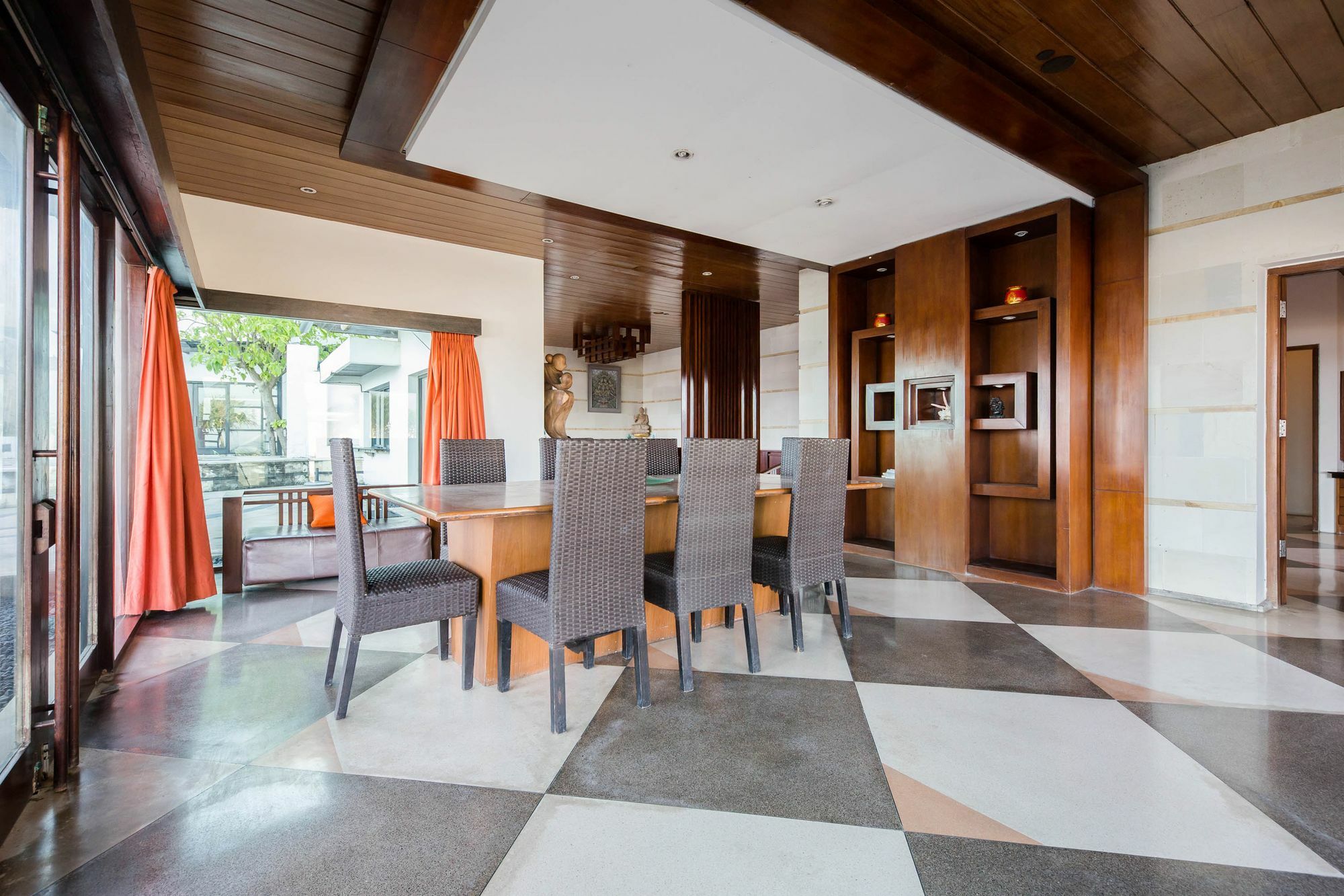 Suarti Resort, Villas & Gallery Ketewel Extérieur photo