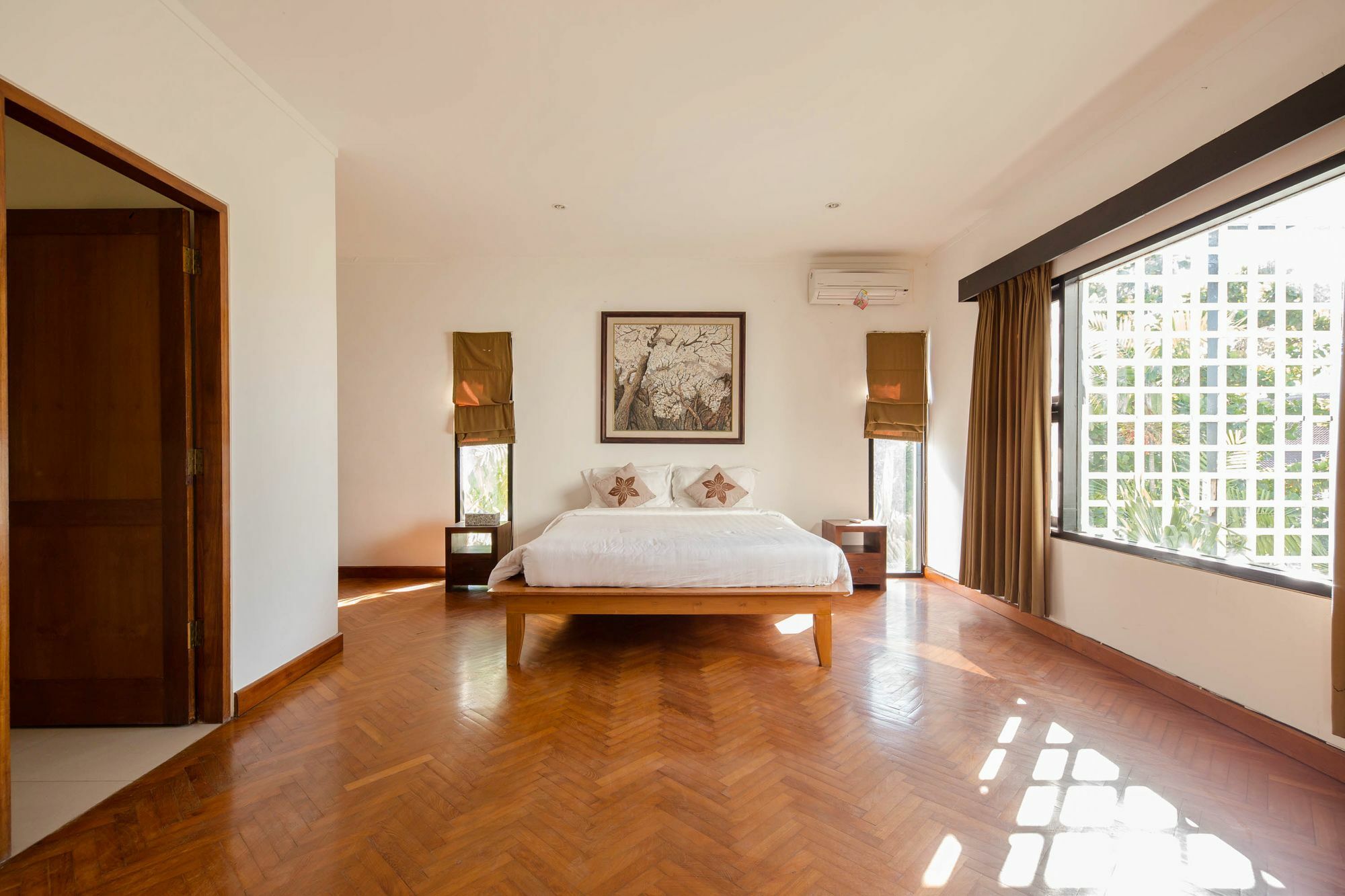 Suarti Resort, Villas & Gallery Ketewel Extérieur photo